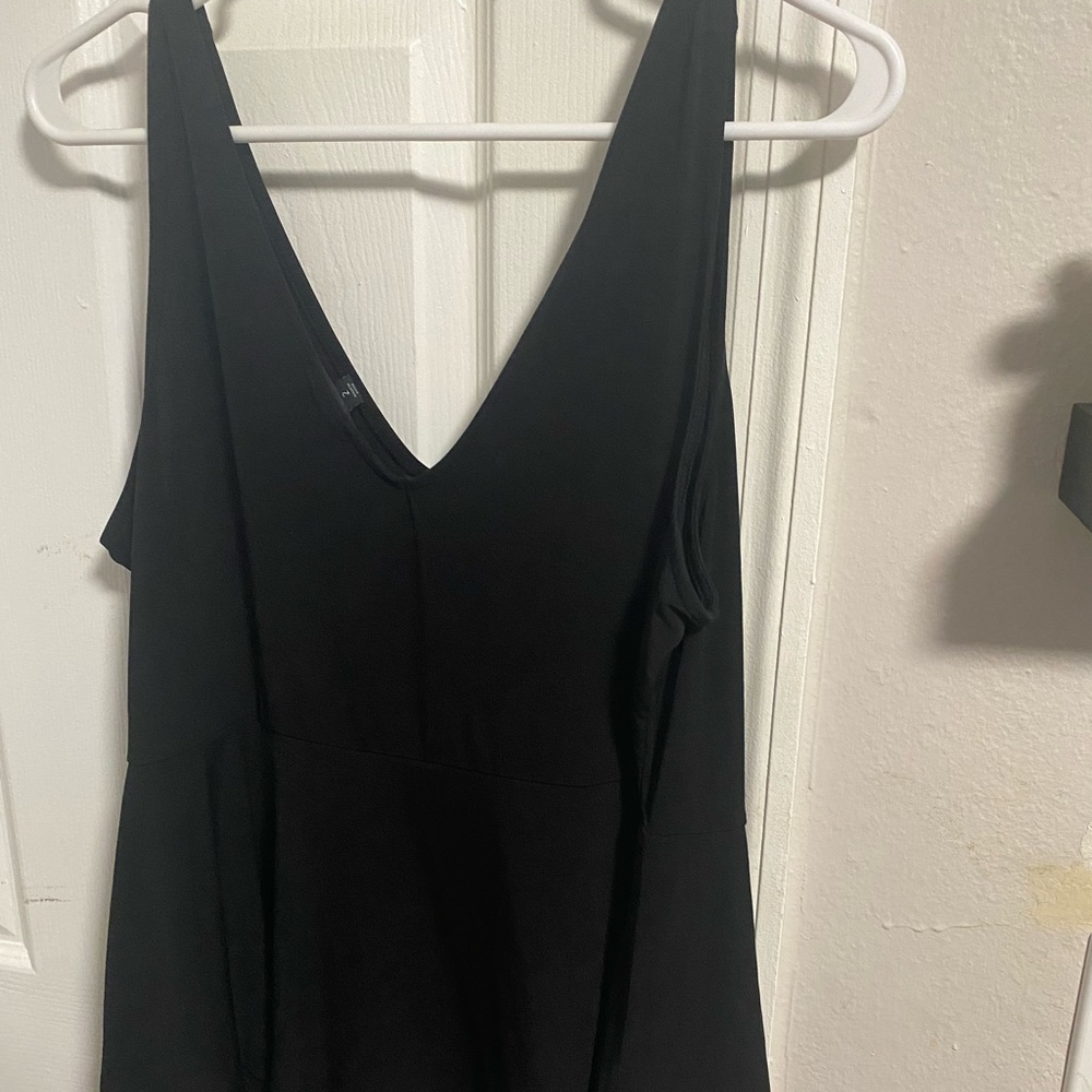 Torrid black sleeveless shirt low cut